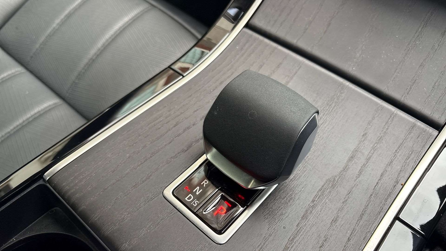 Used Land Rover Range Rover Evoque 2024 for sale - 76564448: Photo 13