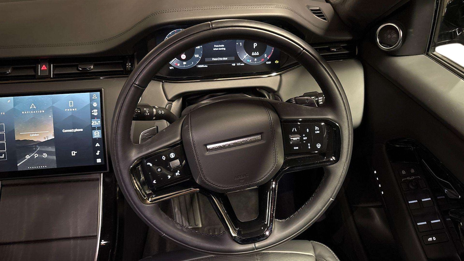 Used Land Rover Range Rover Evoque 2024 for sale - 76564448: Photo 15