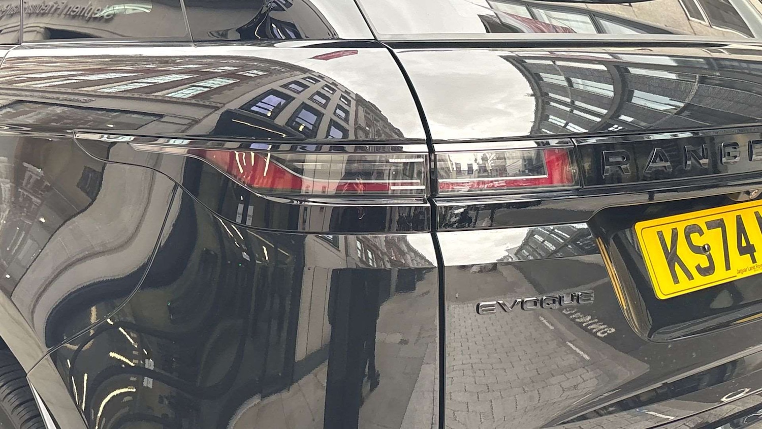 Used Land Rover Range Rover Evoque 2024 for sale - 76564448: Photo 19