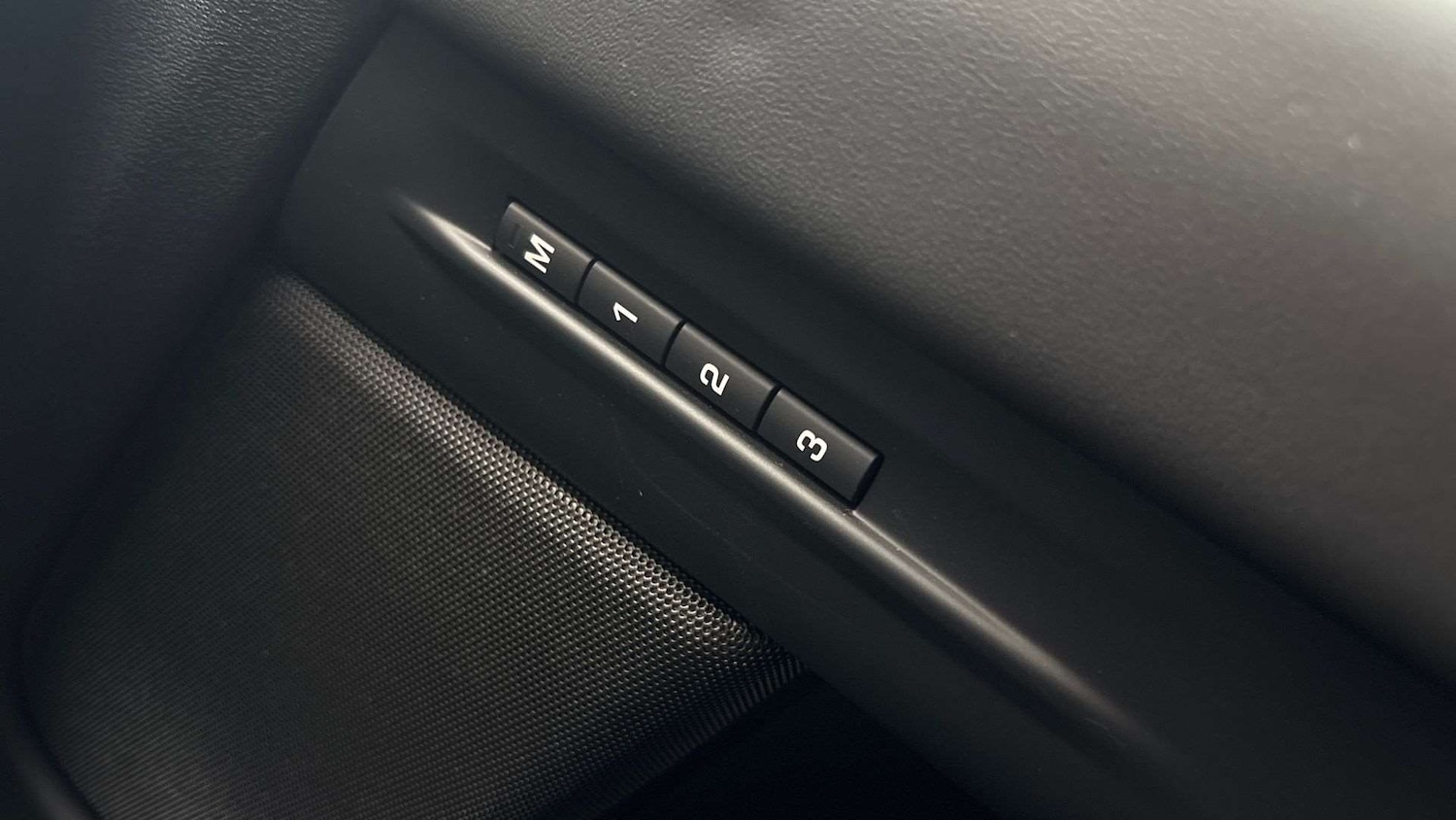 Used Land Rover Range Rover Evoque 2024 for sale - 76564448: Photo 25