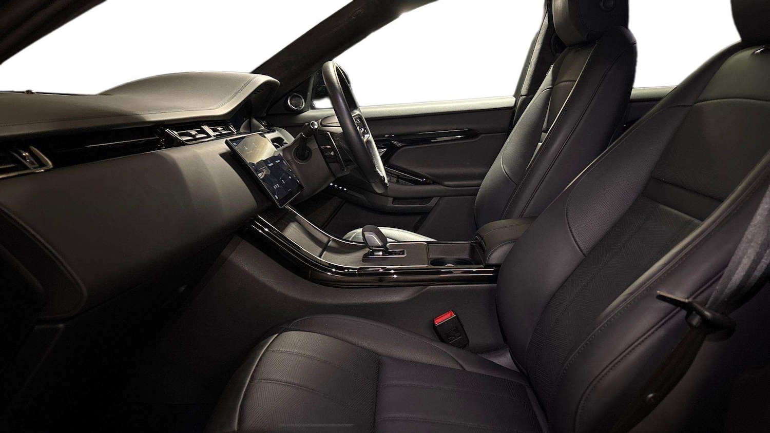 Used Land Rover Range Rover Evoque 2024 for sale - 76564448: Photo 3