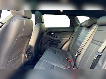 Used Land Rover Range Rover Evoque 2023 for sale - 77601307: Photo