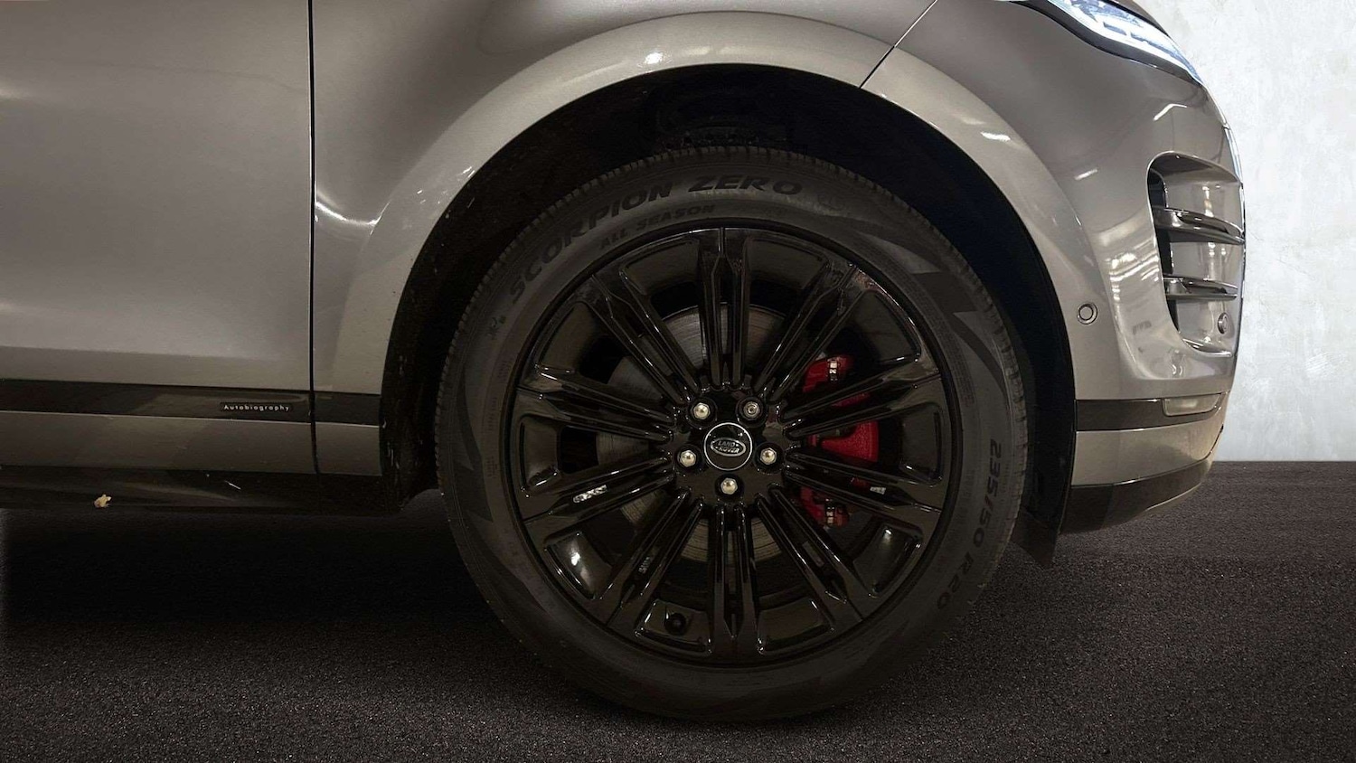 Used Land Rover Range Rover Evoque 2024 for sale - 76564360: Photo 8