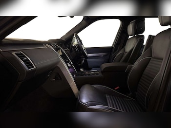 Used Land Rover Discovery 2024 for sale - 76587736: Photo