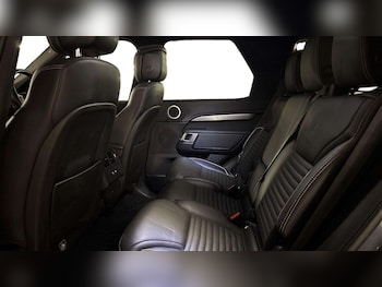 Used Land Rover Discovery 2024 for sale - 76587736: Photo