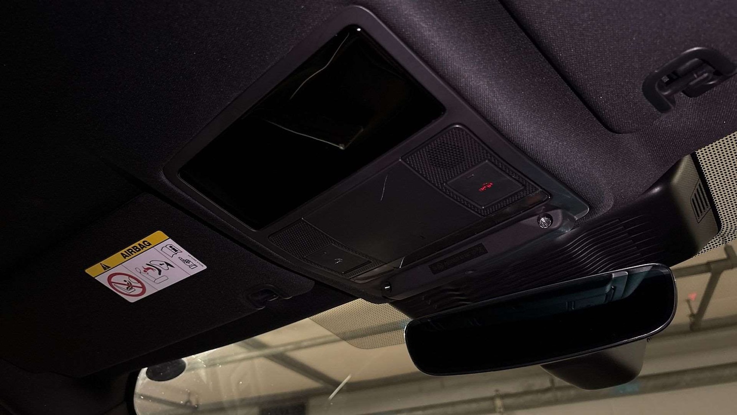 Used Land Rover Discovery 2022 for sale - 77123378: Photo 23