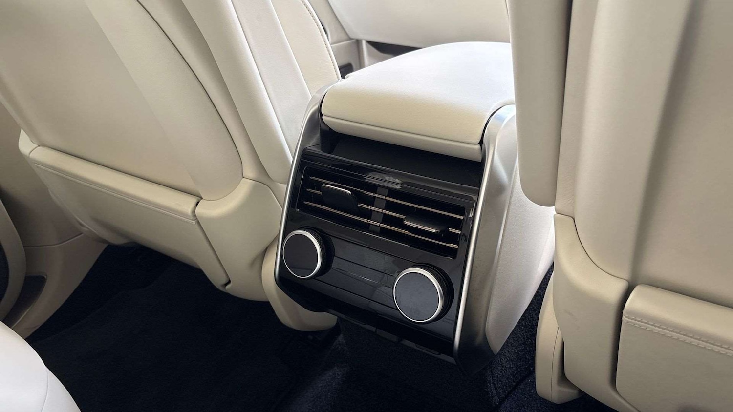 Used Land Rover Range Rover 2024 for sale - 76564549: Photo 18