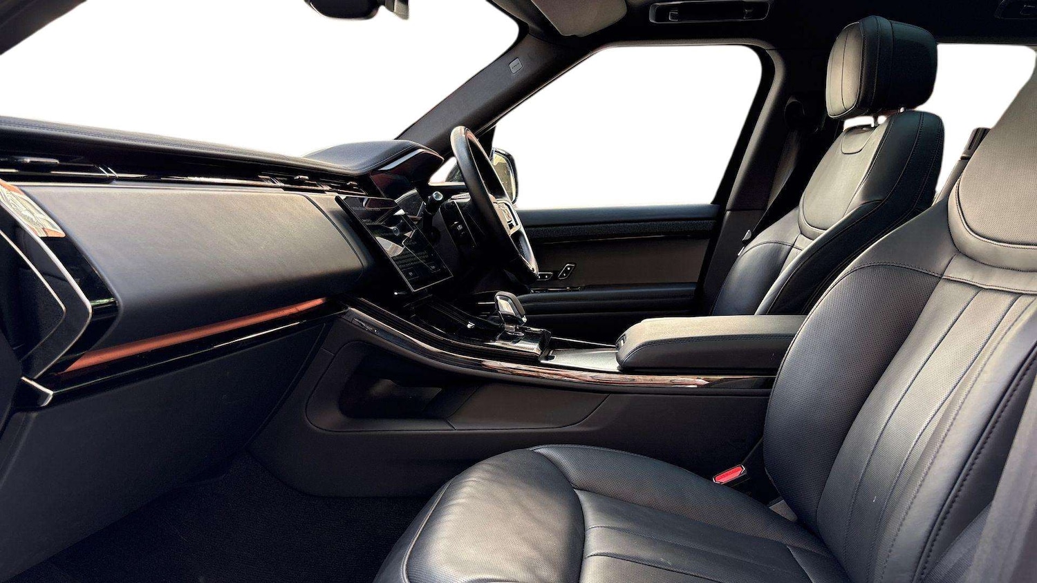 Used Land Rover Range Rover Sport 2024 for sale - 76564414: Photo 3