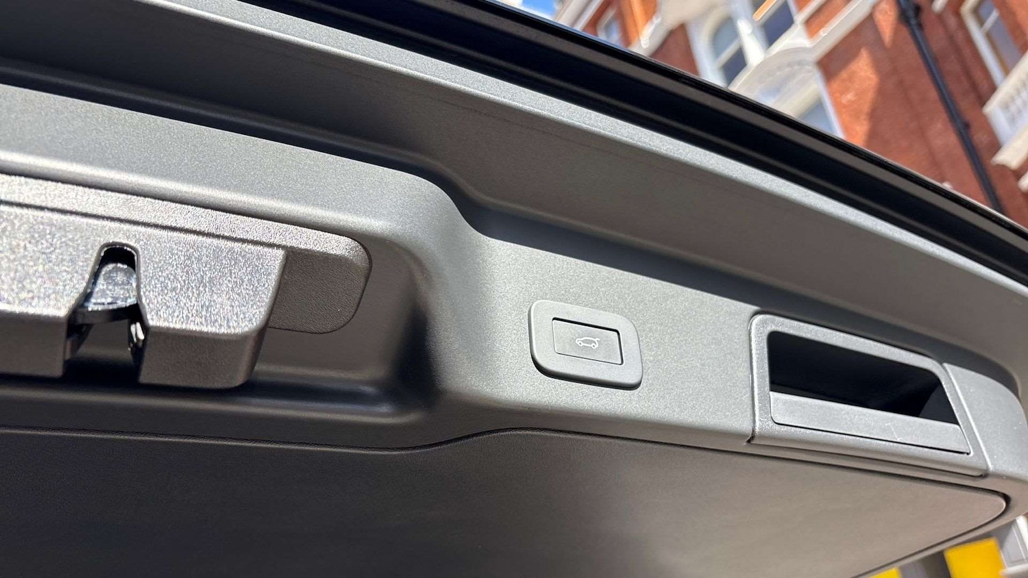 Used Land Rover Range Rover Evoque 2025 for sale - 76842876: Photo 29