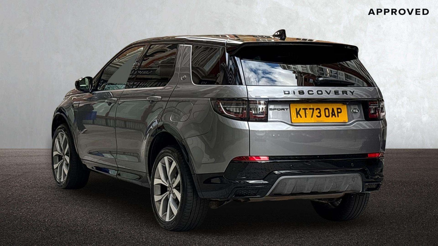 Used Land Rover Discovery Sport 2023 for sale - 76564484: Photo 2