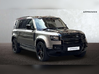 Used Land Rover Defender 2024 for sale - 76564513: Photo