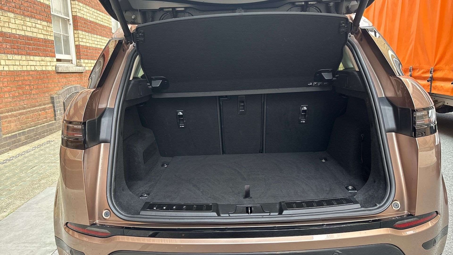 Used Land Rover Range Rover Evoque 2024 for sale - 76564398: Photo 10