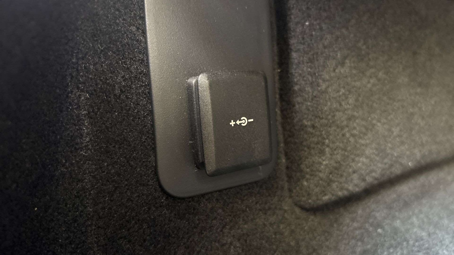 Used Land Rover Range Rover Evoque 2024 for sale - 76564398: Photo 27