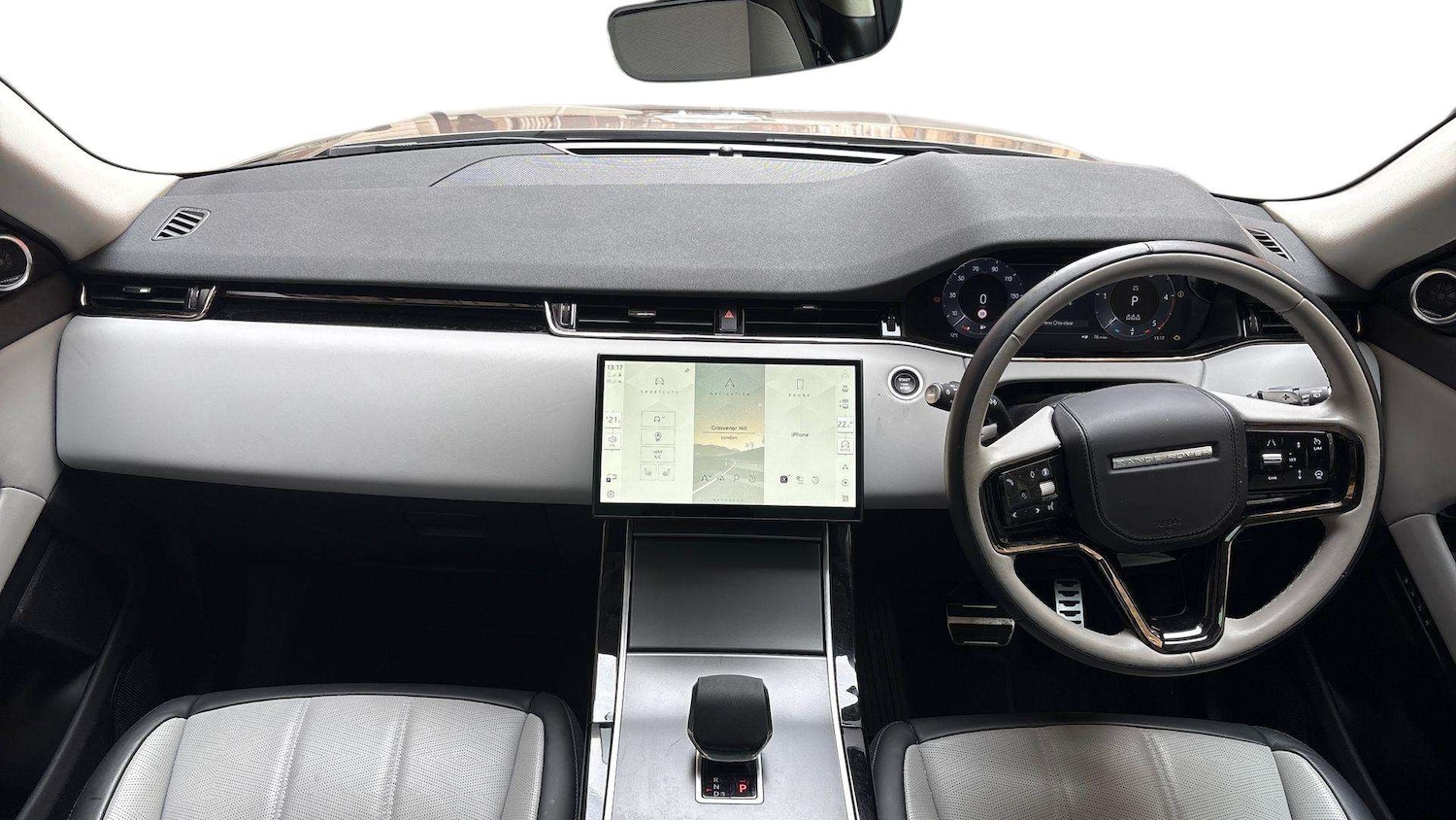 Used Land Rover Range Rover Evoque 2024 for sale - 76564398: Photo 9