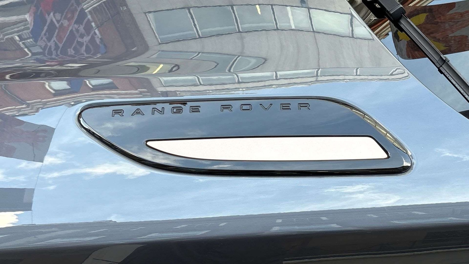 Used Land Rover Range Rover Velar 2024 for sale - 76938194: Photo 28