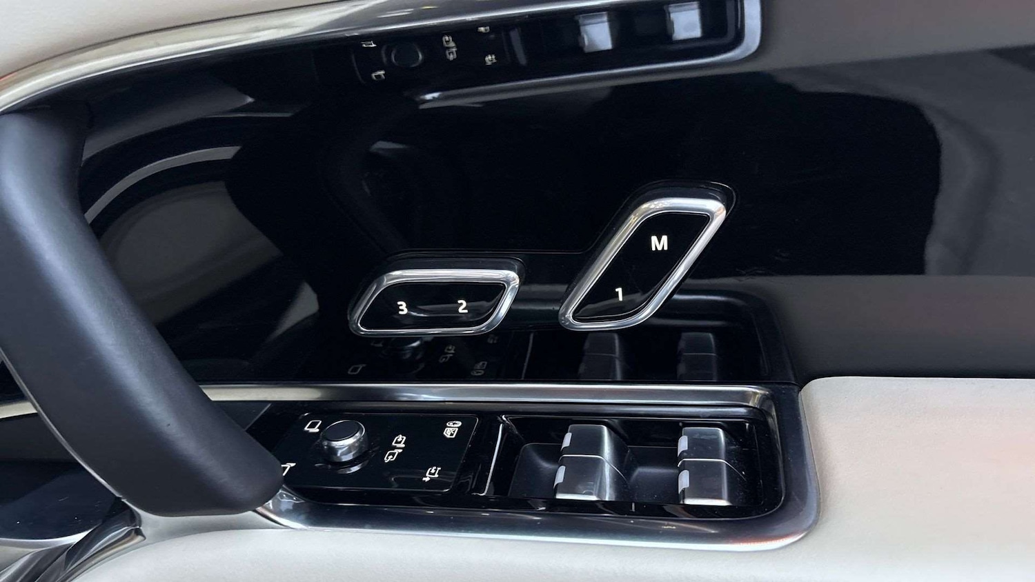 Used Land Rover Range Rover 2024 for sale - 77194583: Photo 25