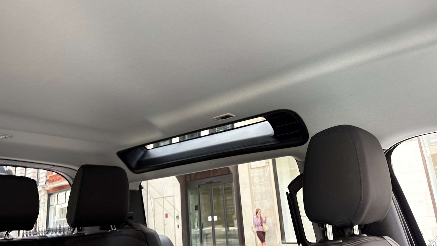 Used Land Rover Defender 2024 for sale - 76916046: Photo 21