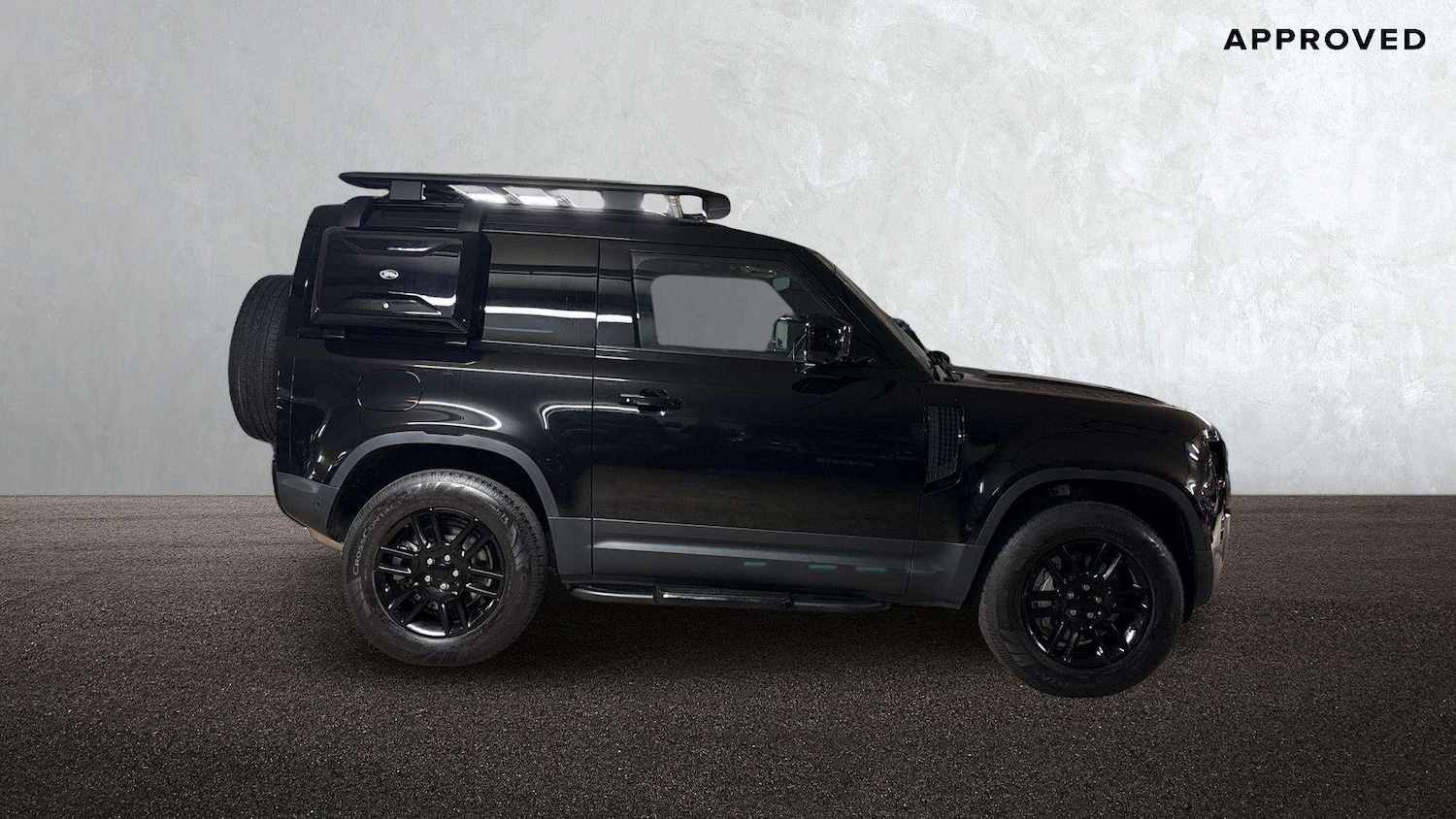 Used Land Rover Defender 2024 for sale - 76916046: Photo 5