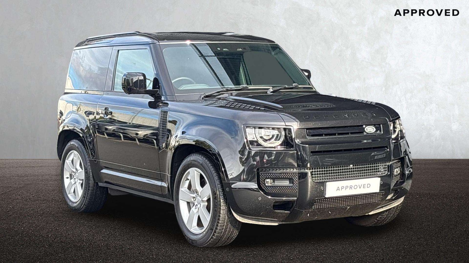 Used Land Rover Defender 2024 for sale - 76401250: Photo 1