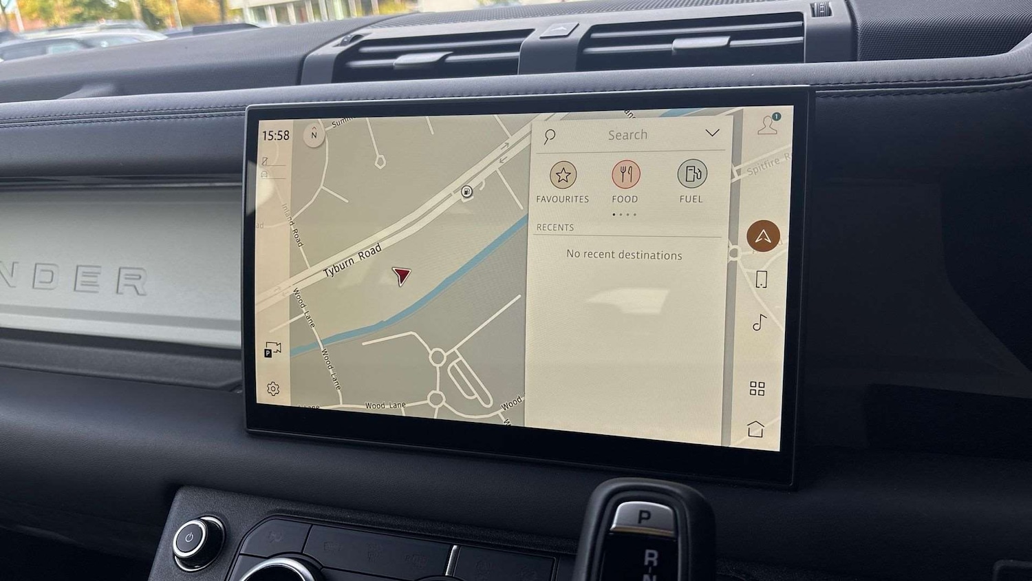 Used Land Rover Defender 2024 for sale - 76401250: Photo 11