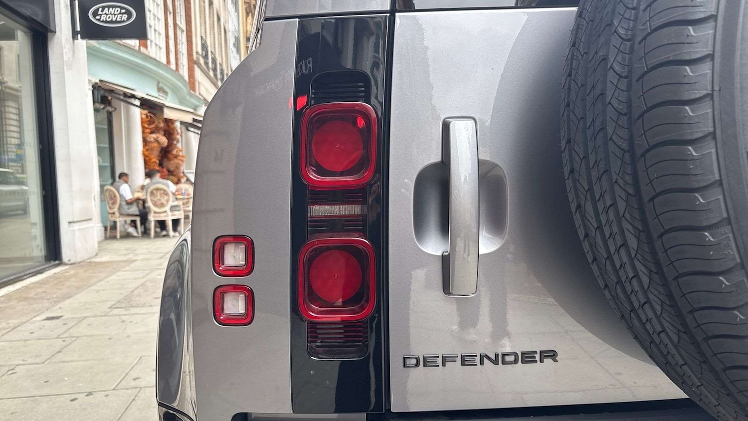 Used Land Rover Defender 90 2023 for sale - 76034870: Photo 26