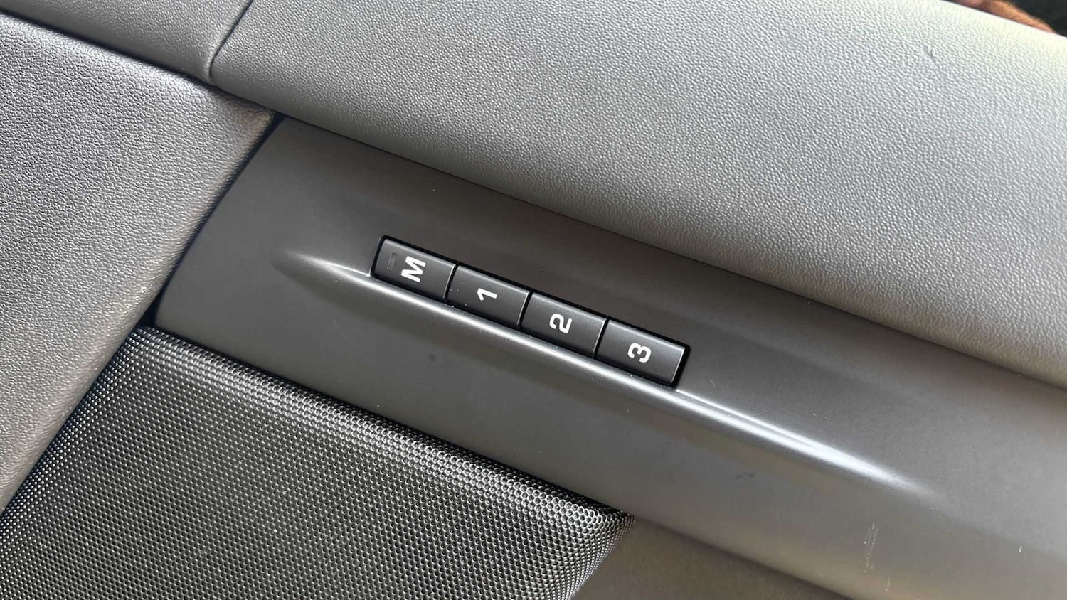 Used Land Rover Range Rover Evoque 2024 for sale - 77147301: Photo 25