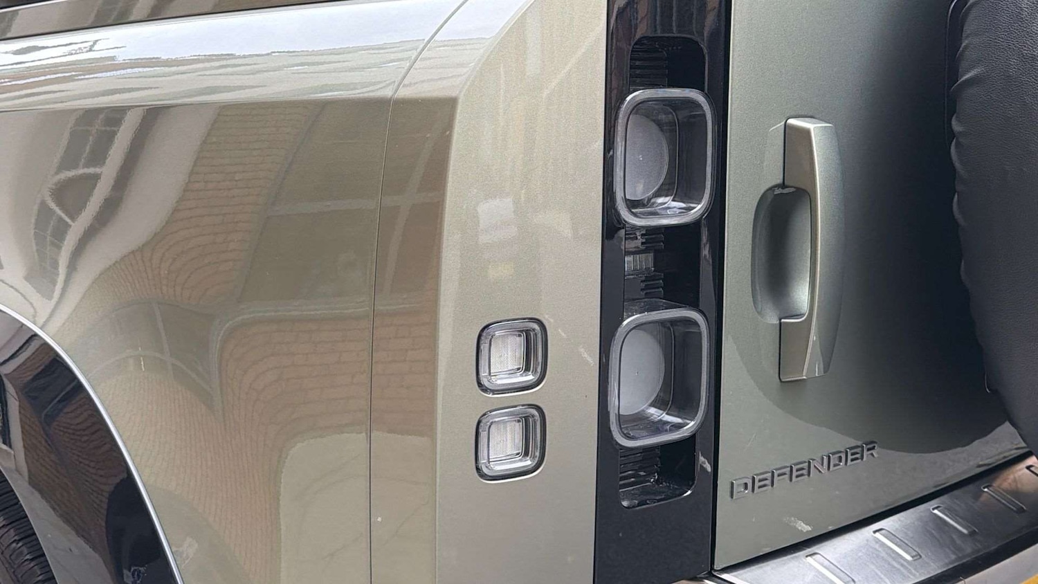 Used Land Rover Defender 2020 for sale - 77123524: Photo 19