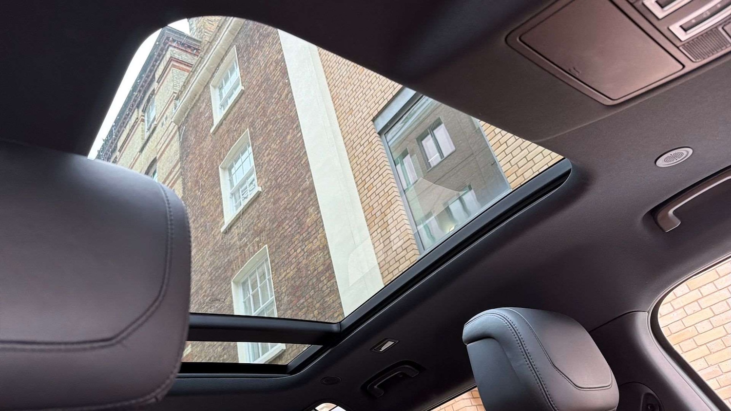 Used Land Rover Defender 2020 for sale - 77123524: Photo 21