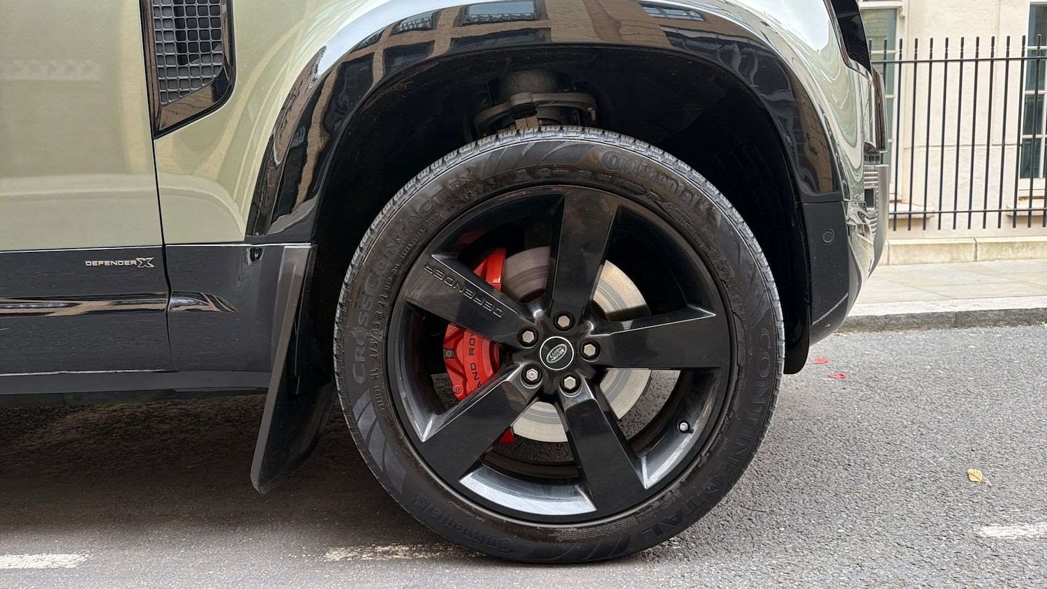 Used Land Rover Defender 2020 for sale - 77123524: Photo 8