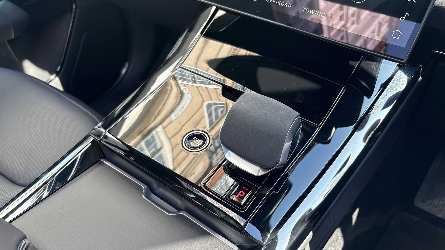 Used Land Rover Range Rover Sport 2024 for sale - 77397861: Photo 13