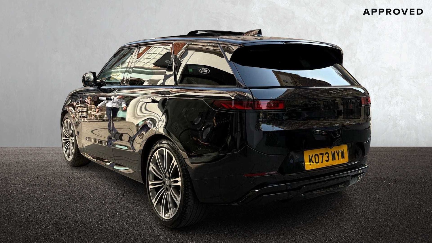 Used Land Rover Range Rover Sport 2024 for sale - 77397861: Photo 2