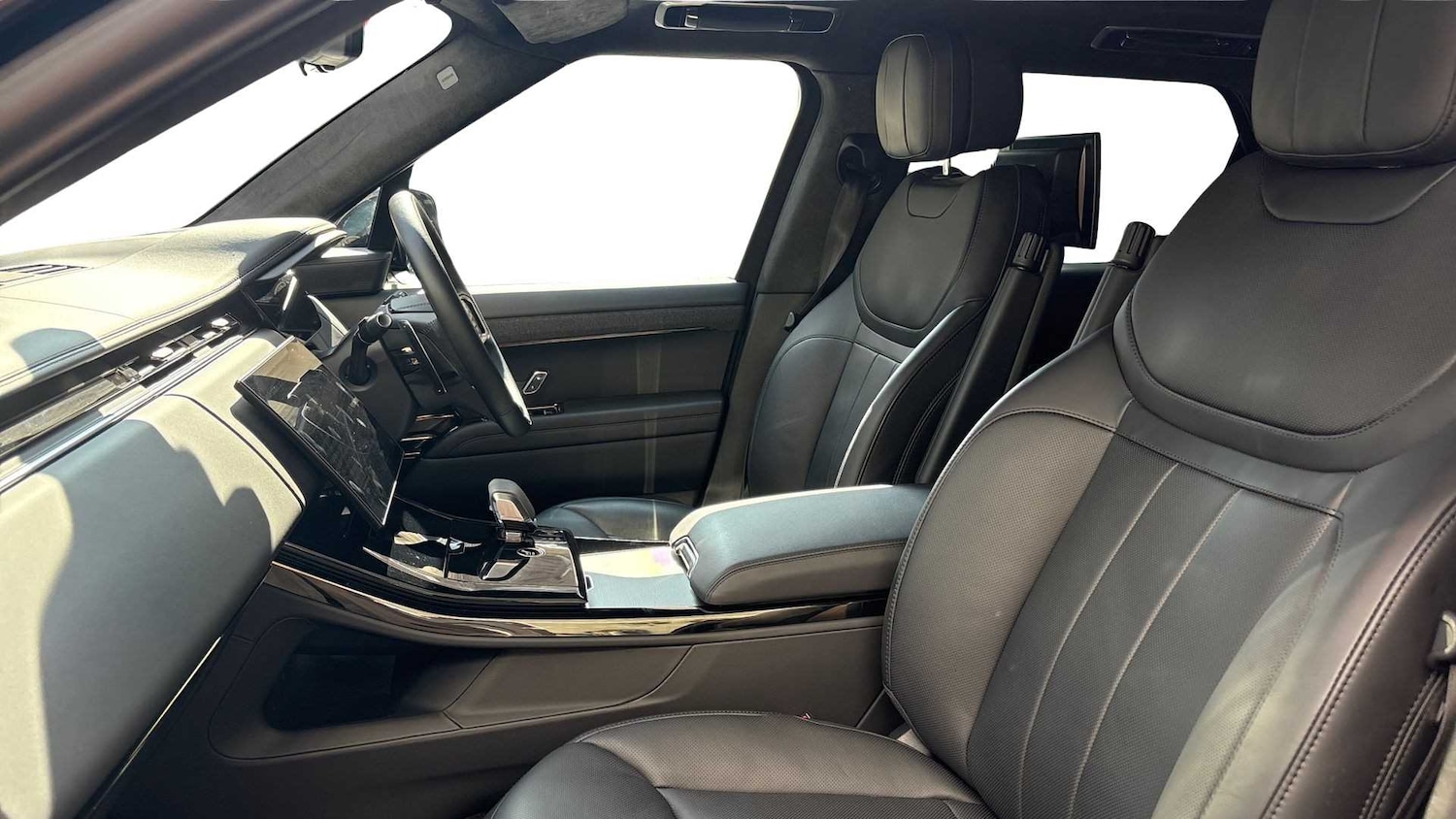 Used Land Rover Range Rover Sport 2024 for sale - 77397861: Photo 3