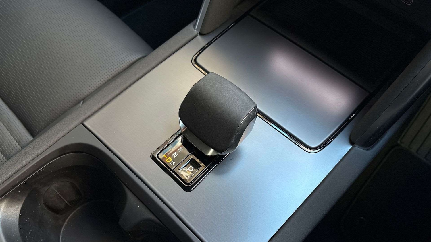 Used Land Rover Discovery Sport 2025 for sale - 77123553: Photo 13