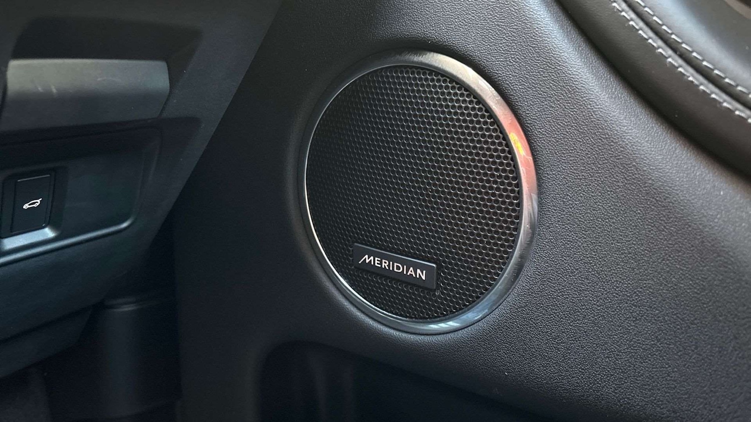 Used Land Rover Discovery Sport 2025 for sale - 77123553: Photo 24