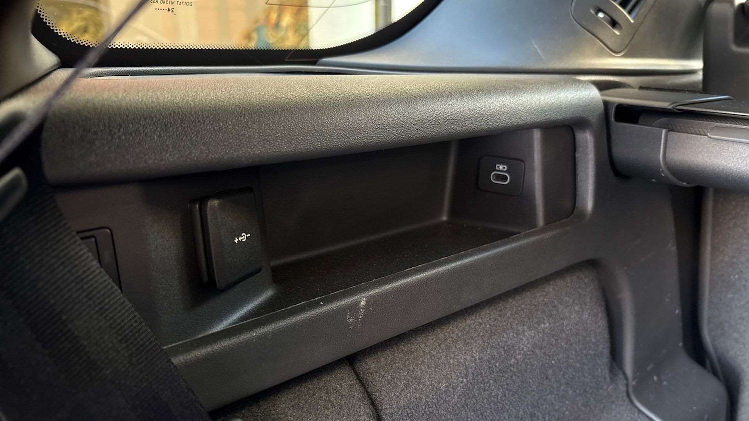 Used Land Rover Discovery Sport 2025 for sale - 77123553: Photo 32