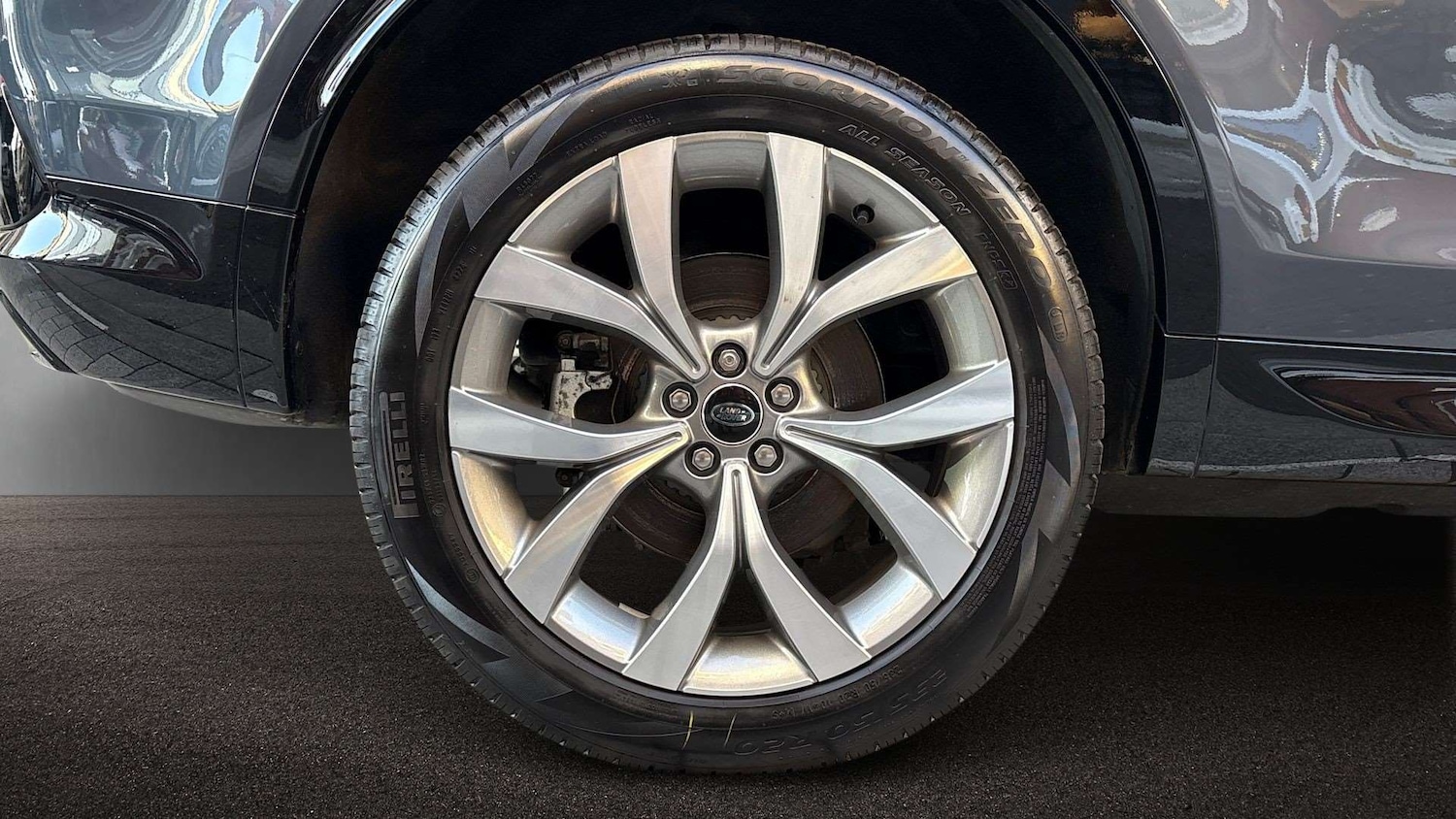 Used Land Rover Discovery Sport 2025 for sale - 77123553: Photo 8