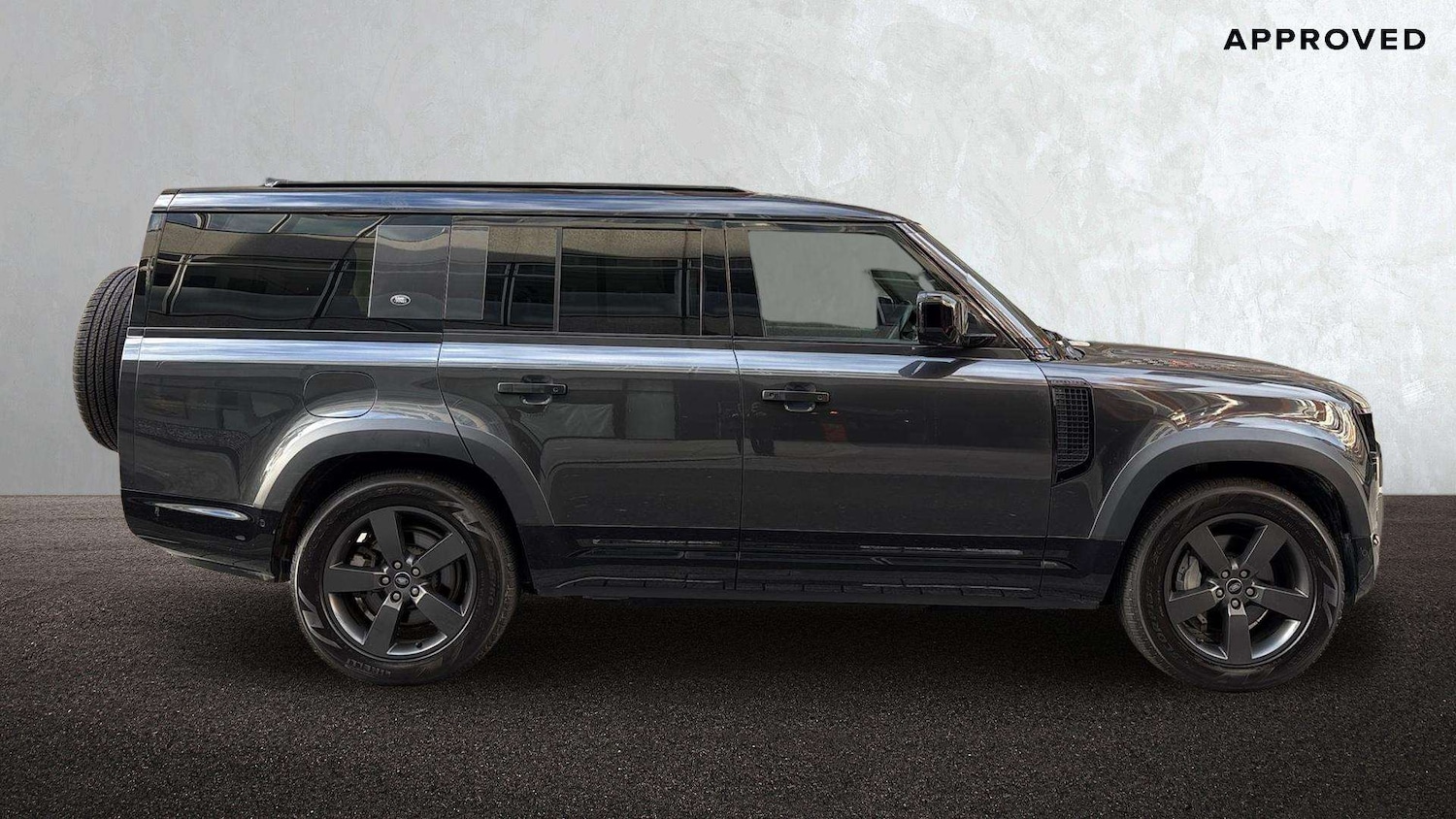 Used Land Rover Defender 2023 for sale - 77123491: Photo 5