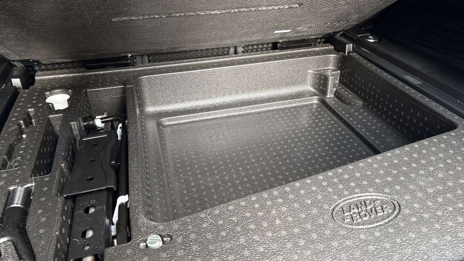 Used Land Rover Defender 2022 for sale - 77219693: Photo 33