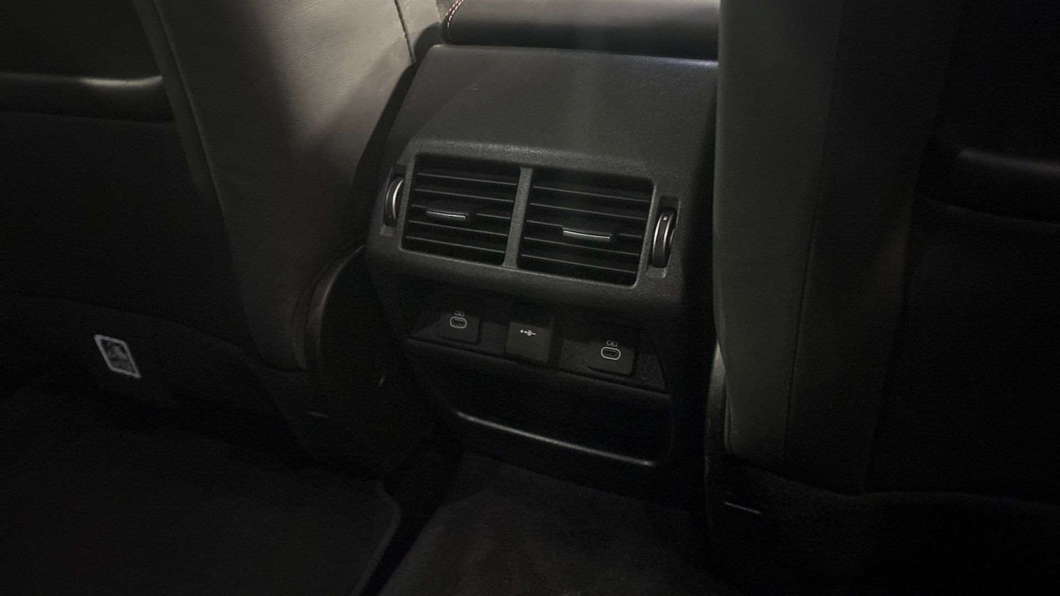 Used Land Rover Discovery Sport 2023 for sale - 76576104: Photo 18