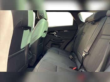 Used Land Rover Range Rover Evoque 2025 for sale - 76564477: Photo