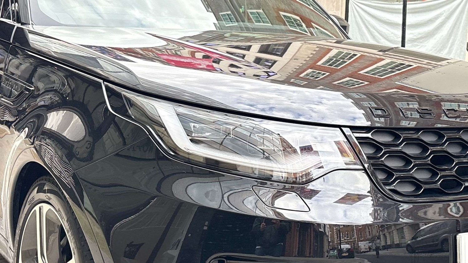 Used Land Rover Discovery 2024 for sale - 76564349: Photo 17