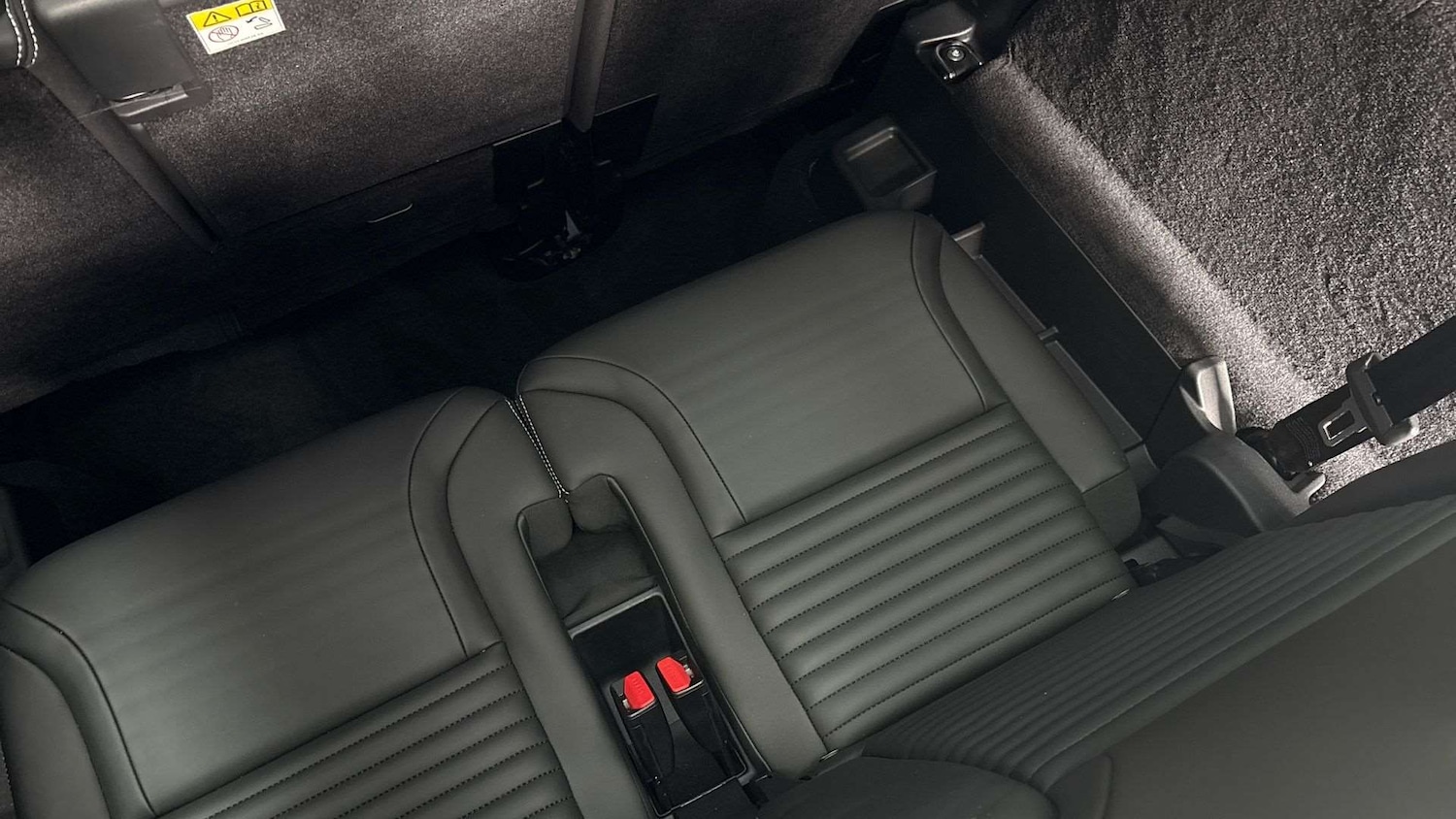 Used Land Rover Discovery 2024 for sale - 76564349: Photo 31