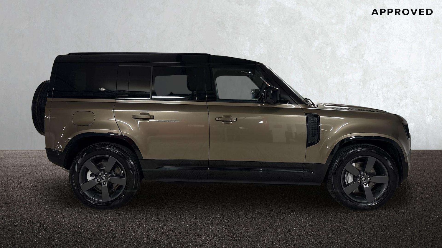 Used Land Rover Defender 2024 for sale - 77123316: Photo 5