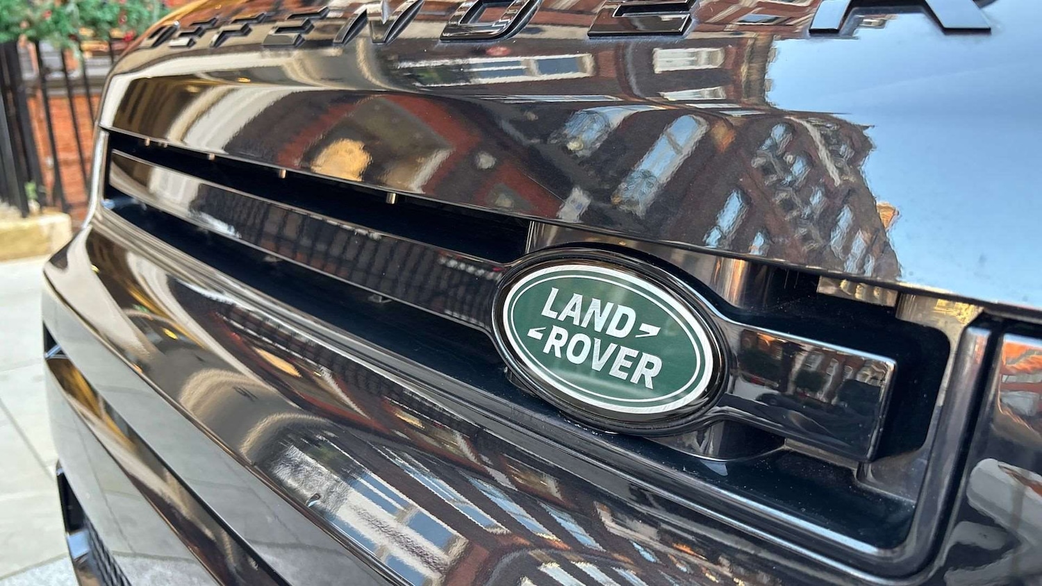 Used Land Rover Defender 2023 for sale - 77123313: Photo 34