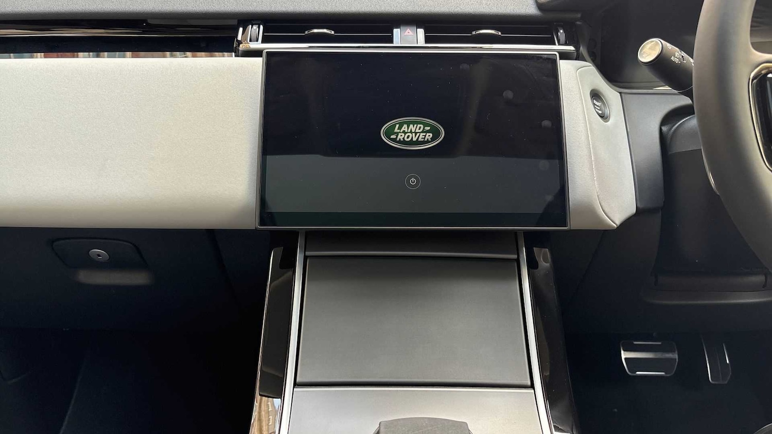 Used Land Rover Range Rover Velar 2025 for sale - 77514358: Photo 14