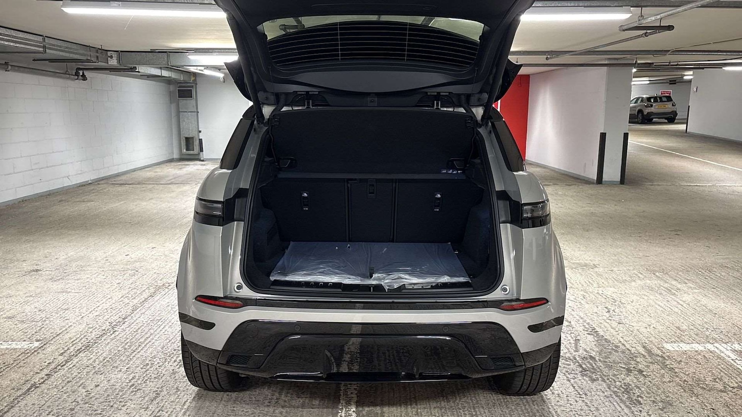 Used Land Rover Range Rover Evoque 2025 for sale - 76564440: Photo 10