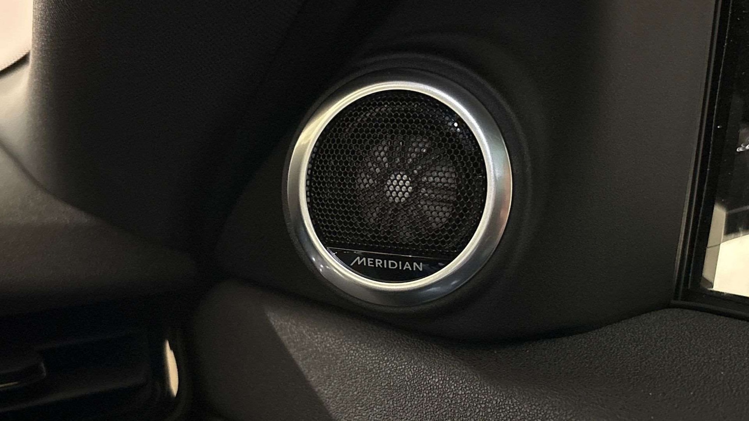 Used Land Rover Range Rover Evoque 2025 for sale - 76564440: Photo 24