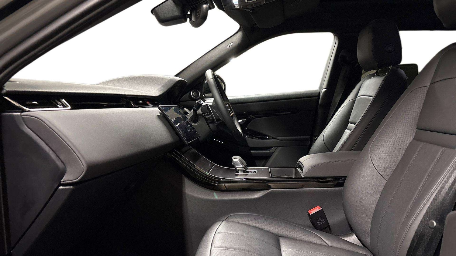 Used Land Rover Range Rover Evoque 2025 for sale - 76564440: Photo 3