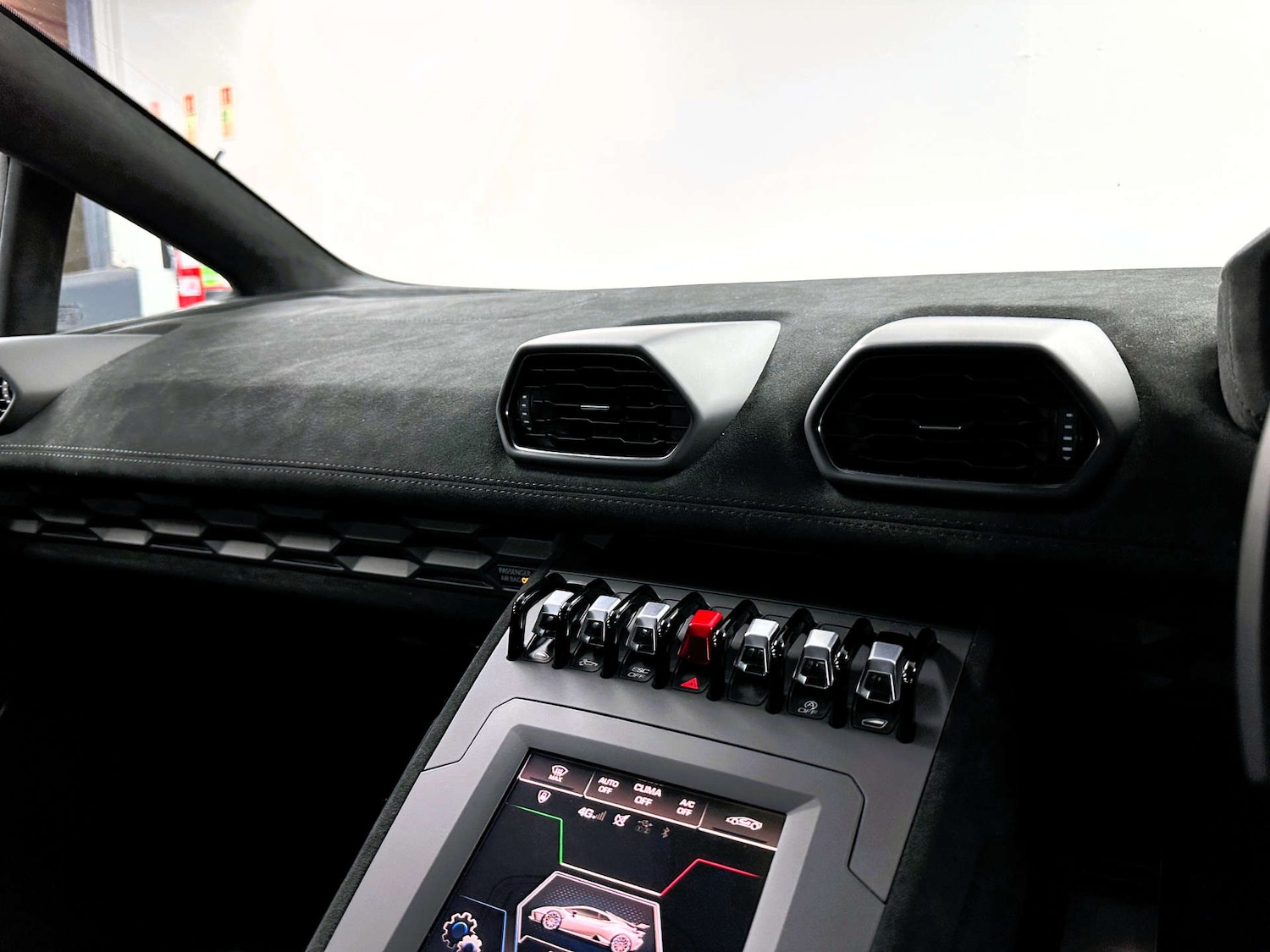 Used Lamborghini Huracan 2023 for sale - 76830191: Photo 13