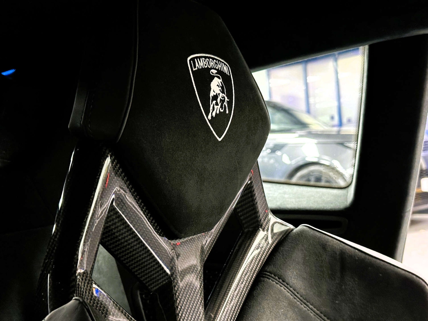 Used Lamborghini Huracan 2023 for sale - 76830191: Photo 28